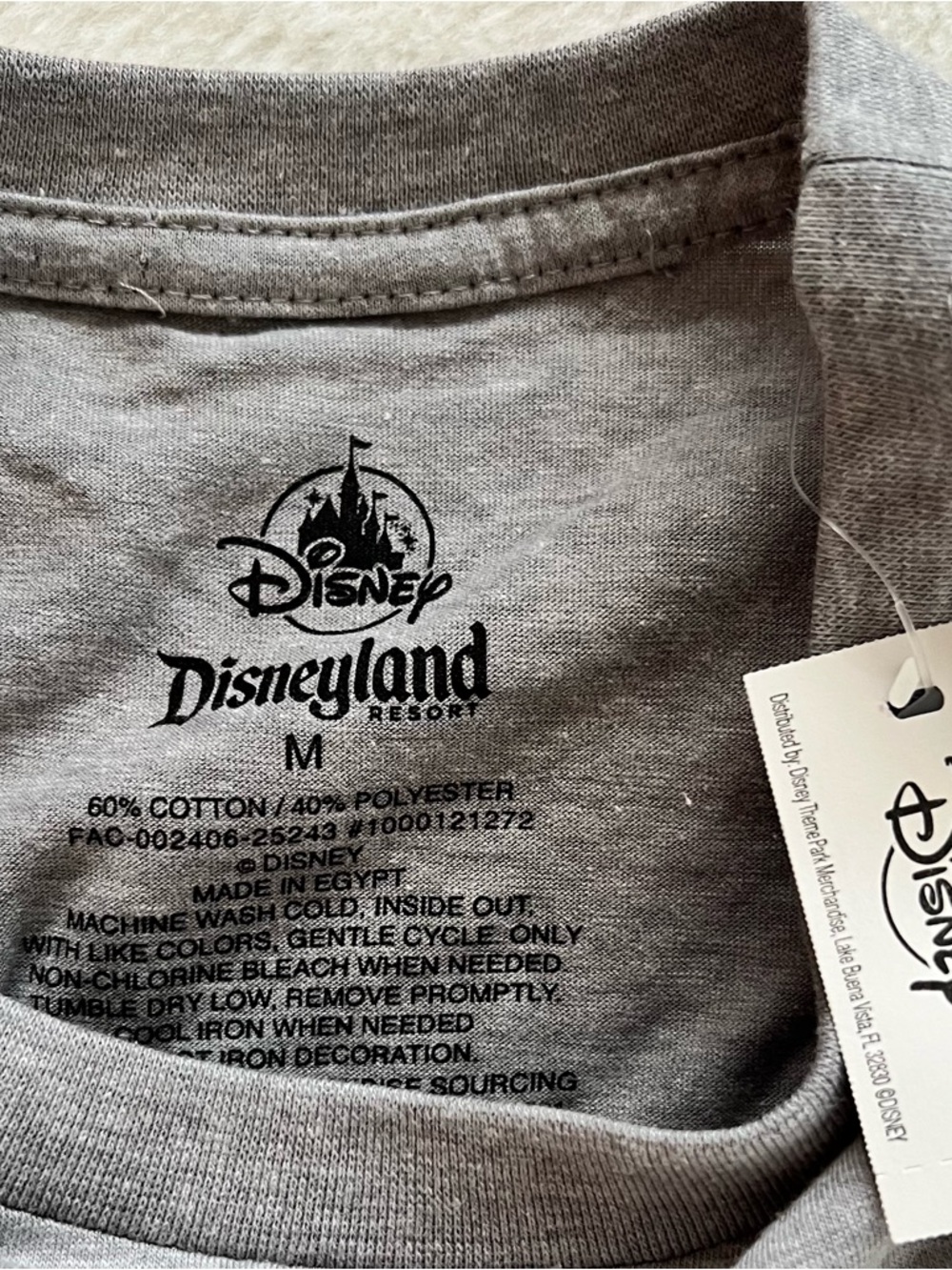 Disneyland Resort Retro Entrance Marquee Adult T-Shirt Medium New With Tags - Picture 5 of 5